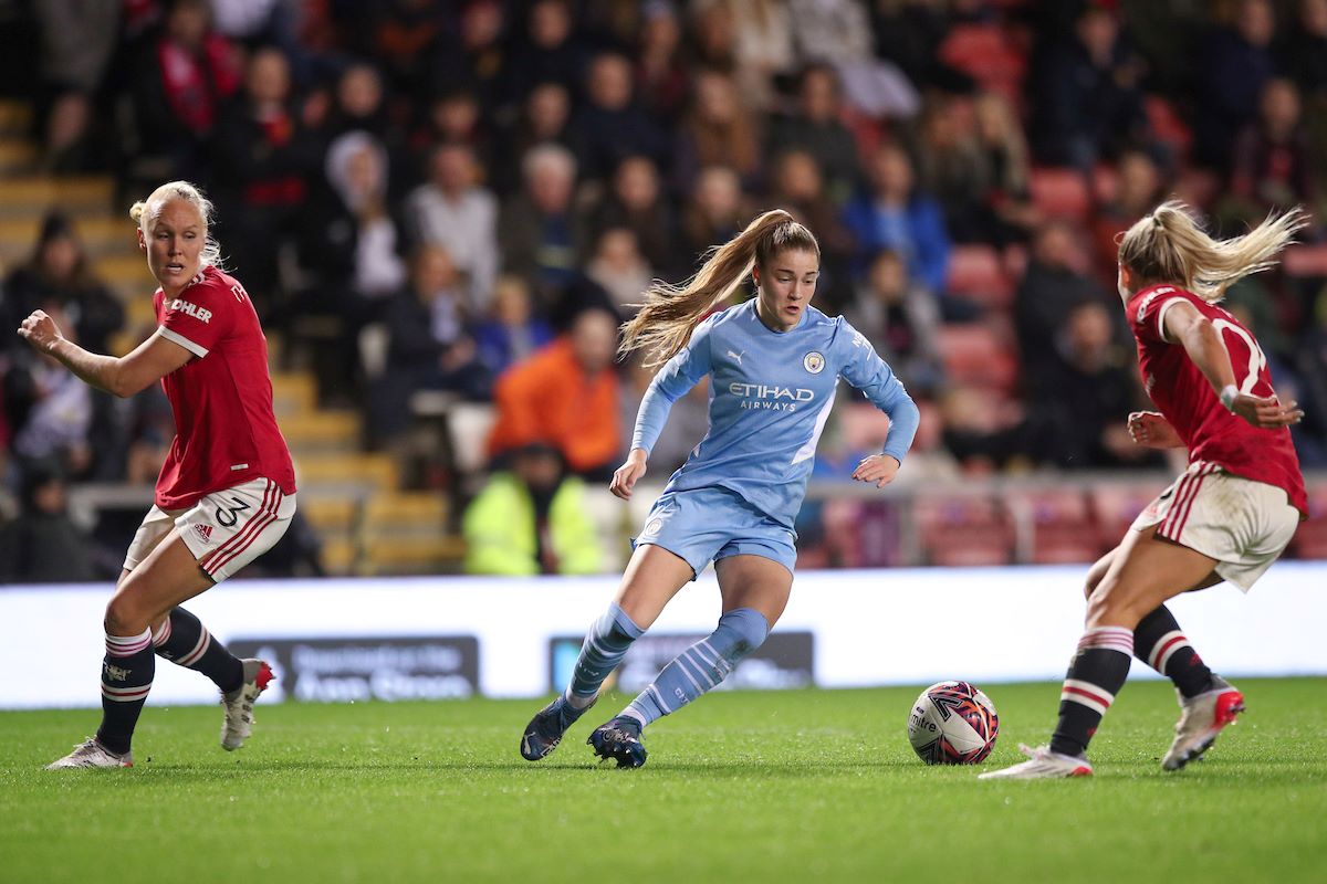 Man City loan Jess Park to Everton