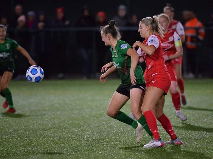 Glentoran venció a las líderes de Danske Women's Premier Cliftonville