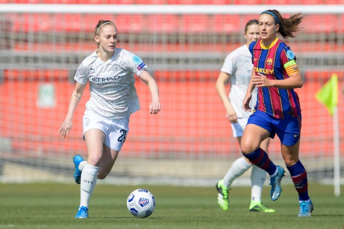 Keira Walsh signs for Barcelona