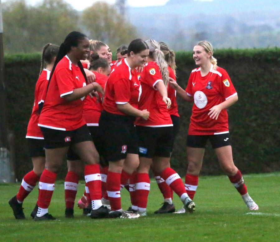 Rotherham United Women beat Roade in stoppage time.