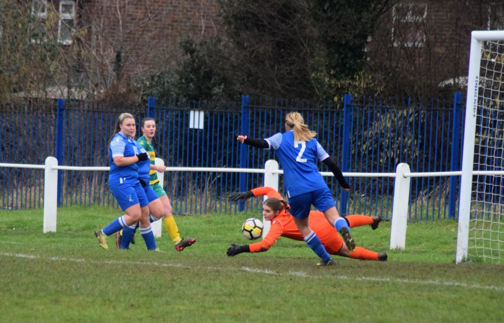 Poulton Victoria draw with Runcorn Linnets. 