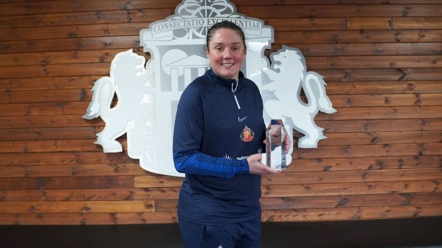 Mel Reay has been awarded Barclays Women’s Championship Manager of the Month