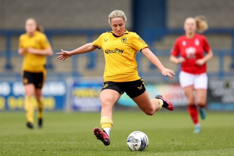 Wolves Win FA Women’s National League Title ‘six-pointer’ - SheKicks