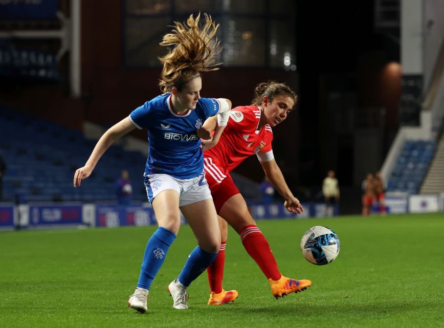 Photo of Tres nuevas jugadoras en la selección femenina de Escocia