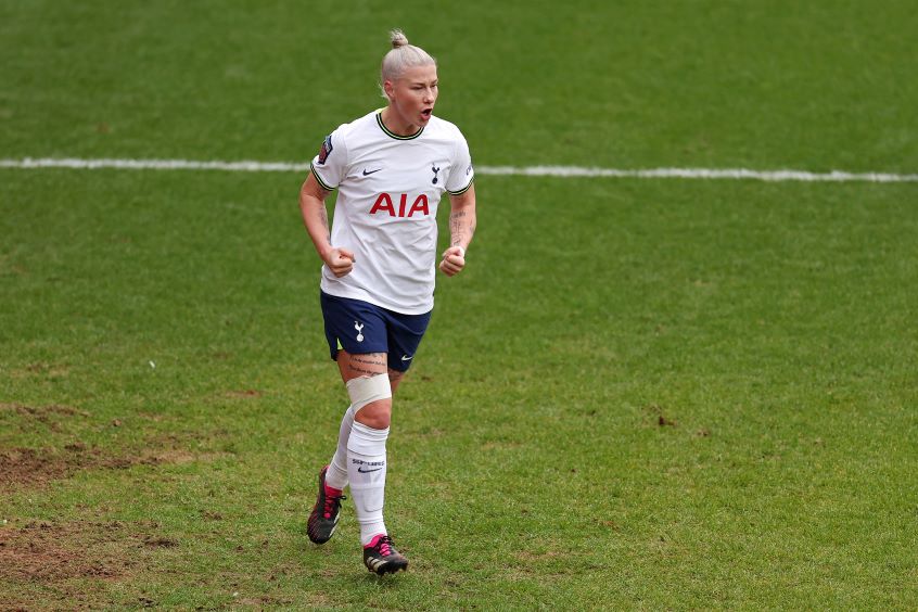 Spurs' Beth England 