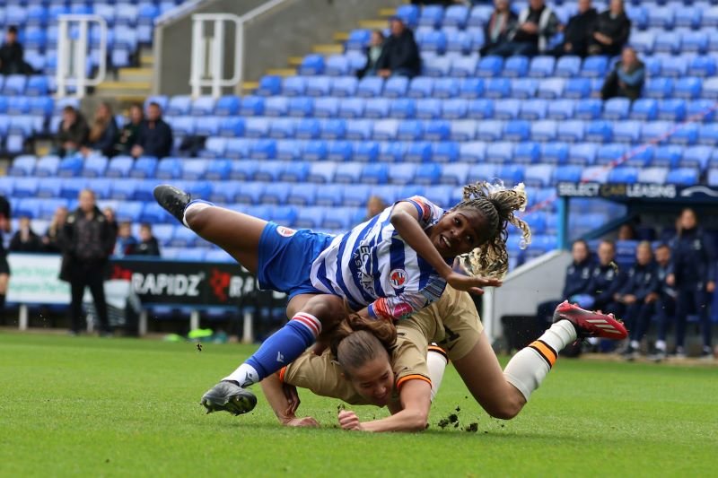 Reading FC Femenino v Chelsea