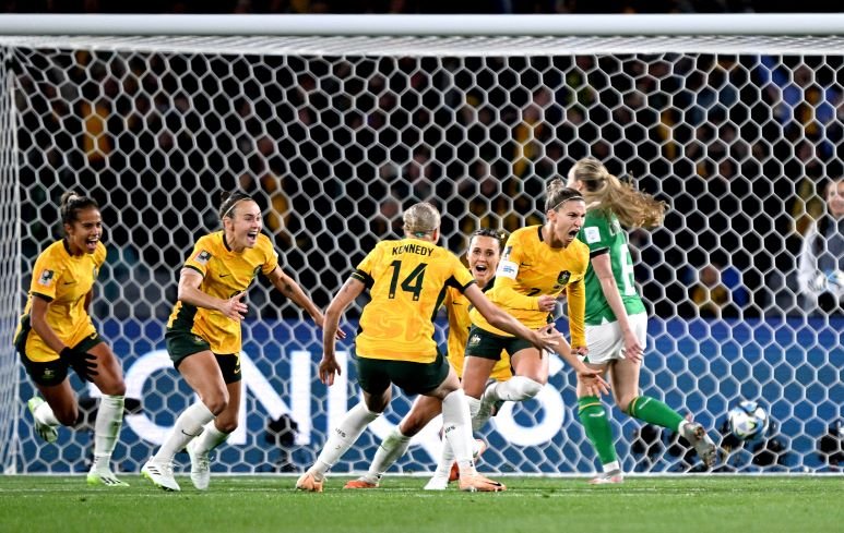 Australia v Ireland: Group B - FIFA Women's World Cup 