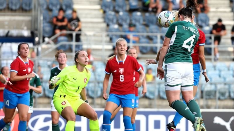 Northern Ireland win 2-0 away to Czechia