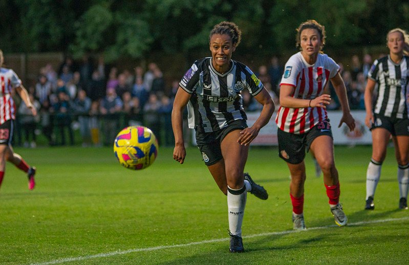 Sunderland Women and Newcastle United Women i aid of Anthony Nolan Charity.