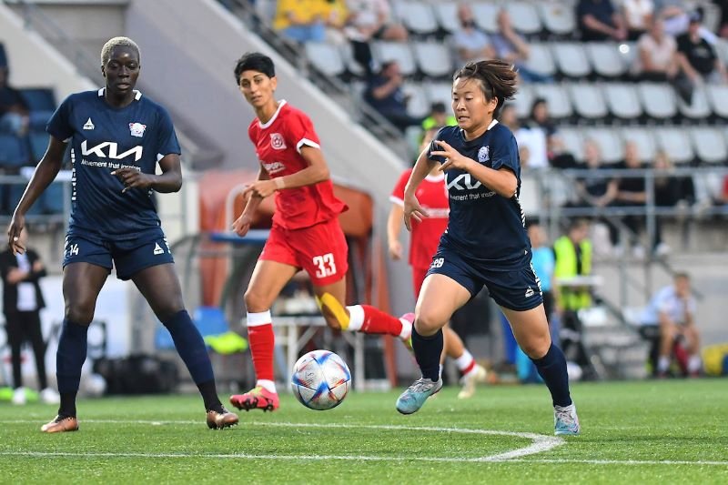 Arsenal Women 3-0 Linkoping: Gunners start Women's Champions