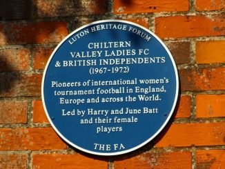 The FA, in collaboration with the Luton Heritage Forum at Luton Council, has unveiled a blue plaque in honour of the trailblazing Chiltern Valley Ladies FC and the British Independents teams of 1967 through to 1972.