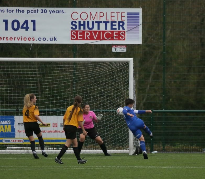 Handsworth bowed out of the Women's FA Cup toi Chesterfield Ladies