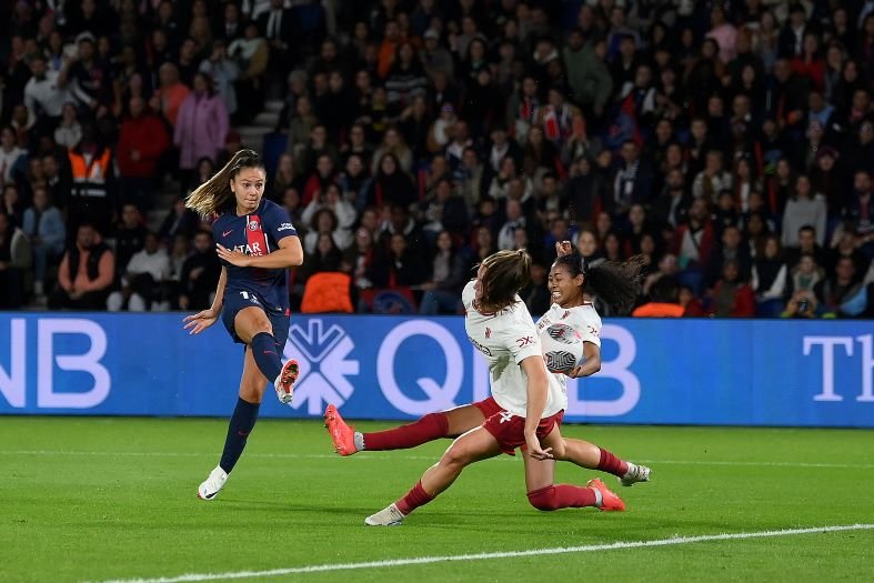 Paris Saint-Germain v Manchester United - UEFA Women's Champions League Qualifying Round 2 - 2nd Leg