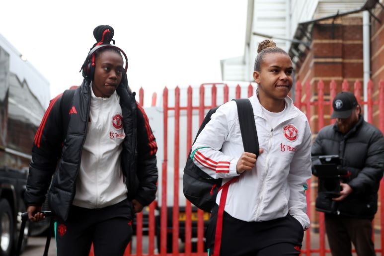 Manchester United women to play PSV in Malta