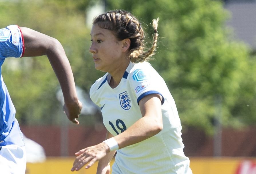England WU17s Isabella Fisher