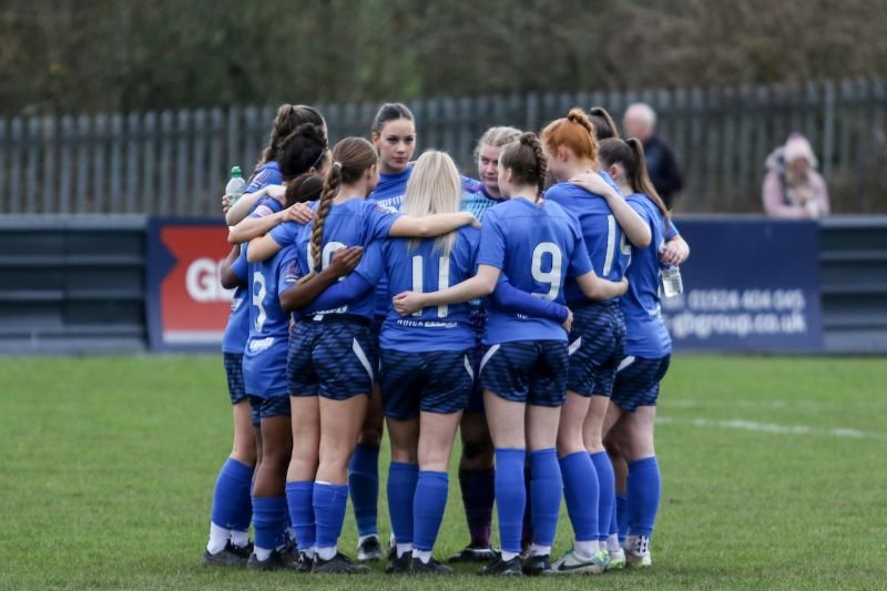 Halifax continued  impressive recent form in the FA Women's National League.