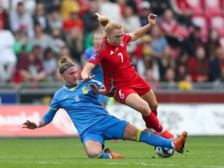 Ceri Holland