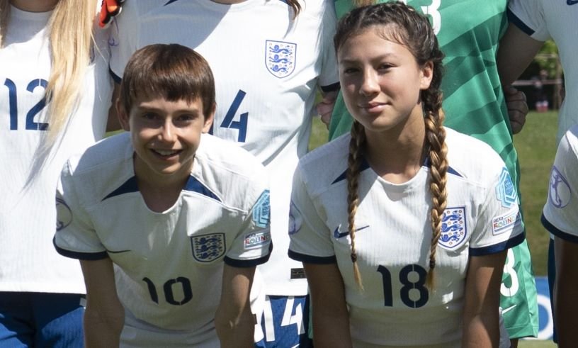 England WU17s' Lola Brown and Erica Parkinson