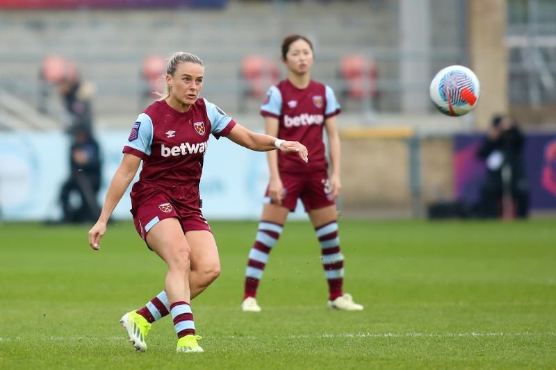 Womens Super League - West Ham United v Brighton & Hove Albion - Chigwell Construction Stadium