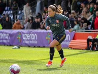 Marisa Olislagers signs for Brighton