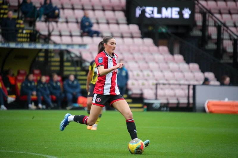 Soithampton FC women's new signing, Tara Bourne