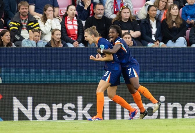 UEFA Womens European Qualifiers - Norway v Netherlands - Brann Stadium