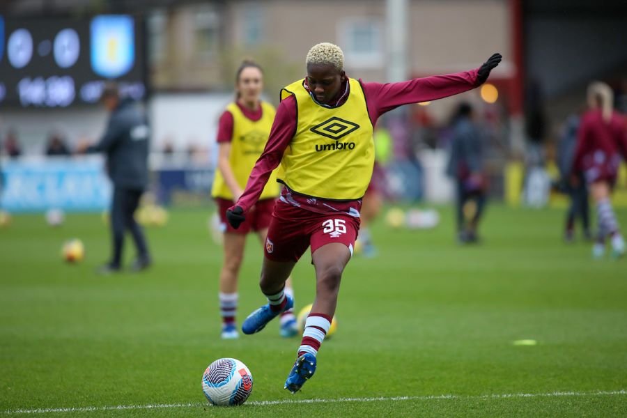 Charlton Athletic's loan signing, Princess Ademiluyi