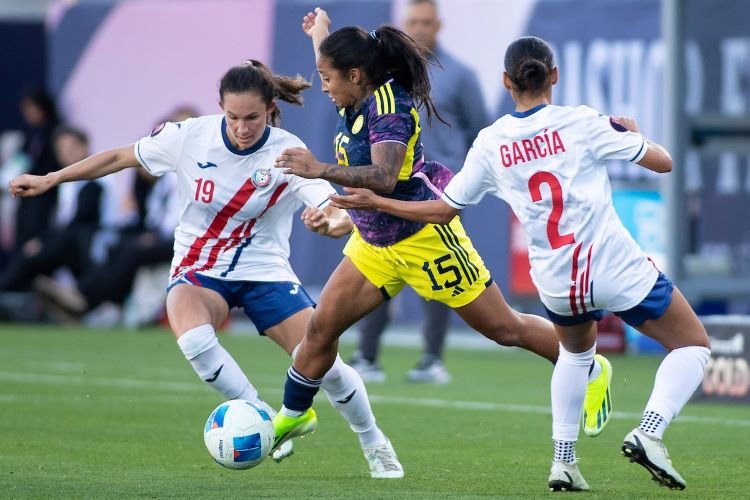 West Ham Women sign Colombian international Manuela Paví SheKicks