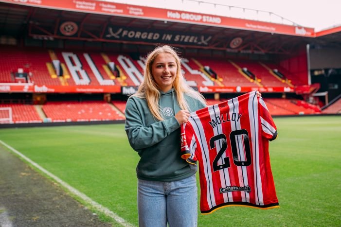 Ellen Molloy signs for Sheffield United