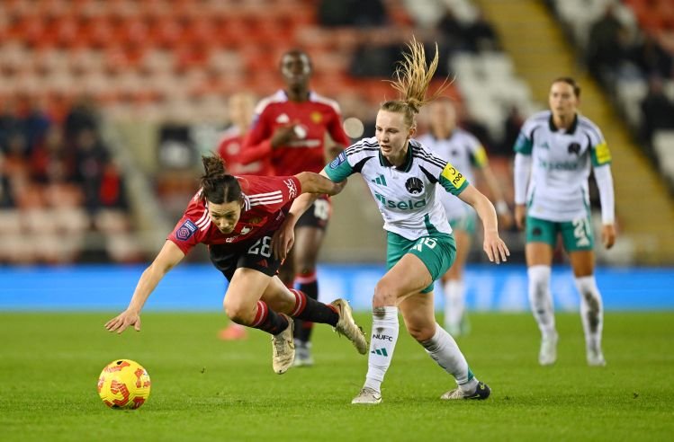 Manchester United v Newcastle United - Women's League Cup