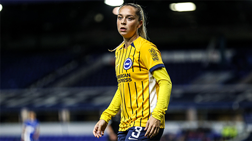 Poppy Pattinson London City Lionesses. She Kicks Magazine