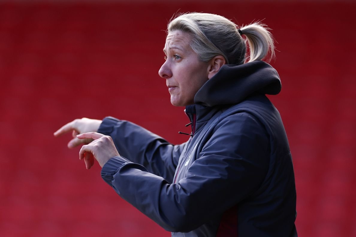 Carla Ward, new head coach of Ireland WNT