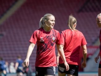 Southampton's Emma Thompson joins Portsmouth on loan