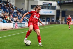 Nottingham Forest striker Charlie Wellings, a key figure in the club's rise to WSL2, is set to remain at the club
