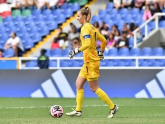 Chelsea Women sign Dutch international goalkeeper Femke Liefting