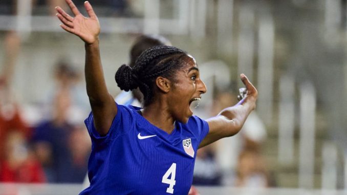 Naomi Girma Chelsea Champions League