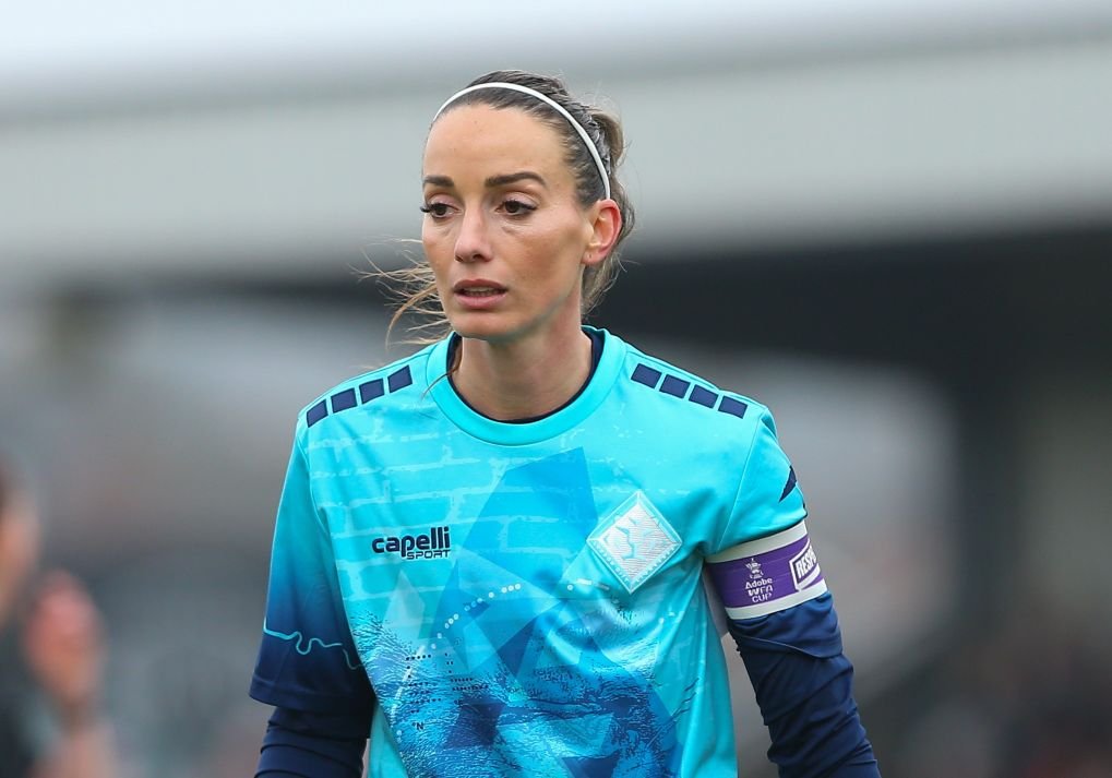 Kosovare Asllani made one goal and scored a penalty for London City Lionesses