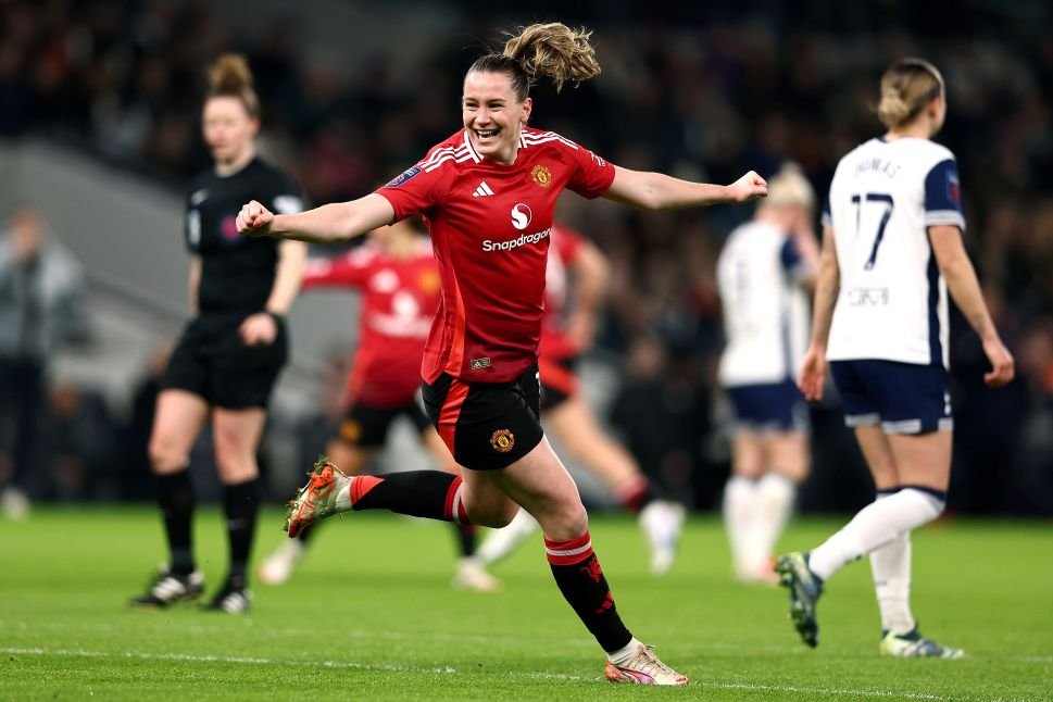 Tottenham Hotspur FC v Manchester United FC - Barclays Women's Super League