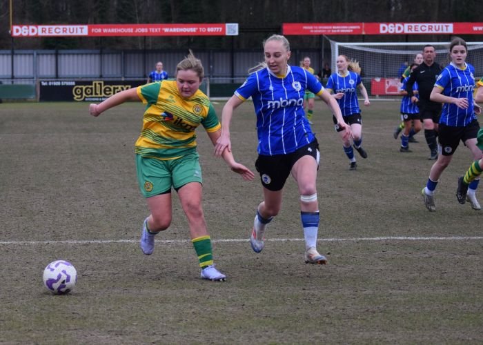 Runcorn Linnets v Chester, North West League