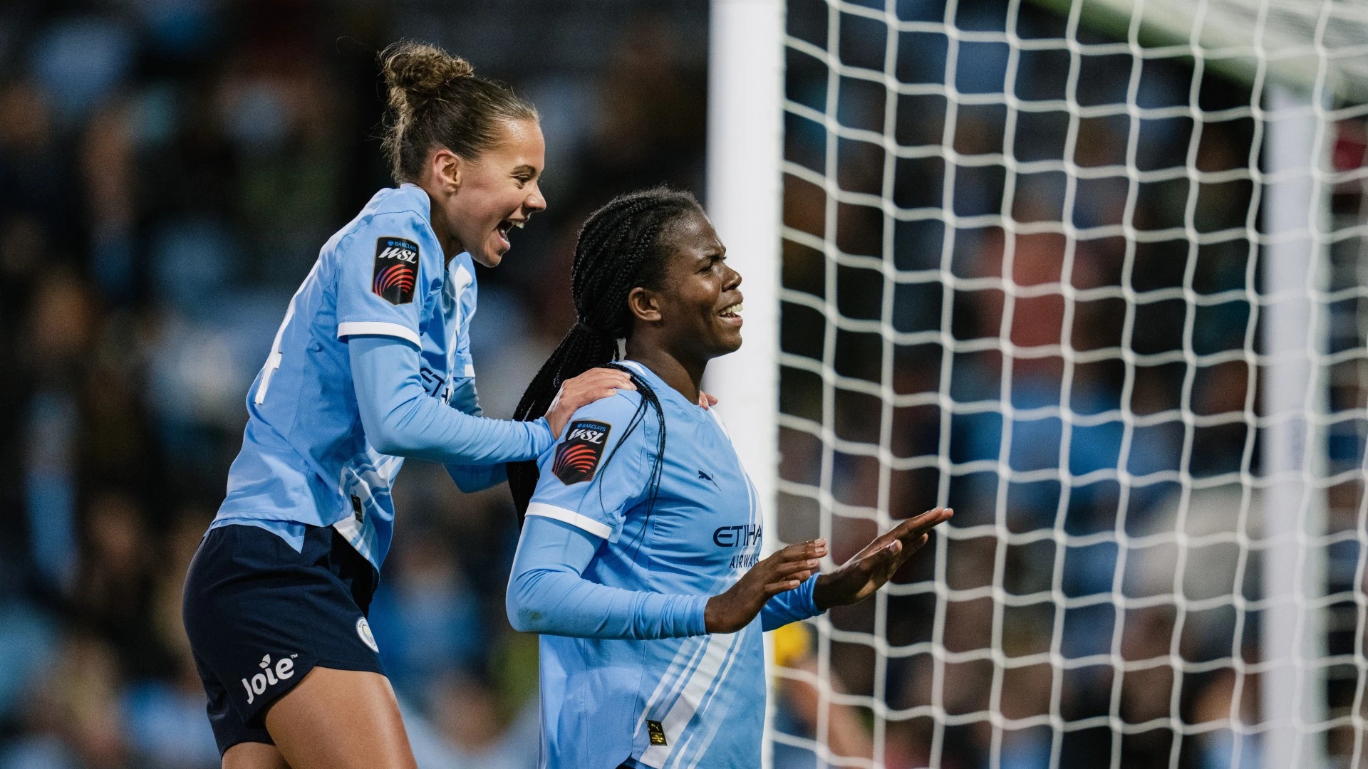 Bunny Shaw WSL Player of the Month