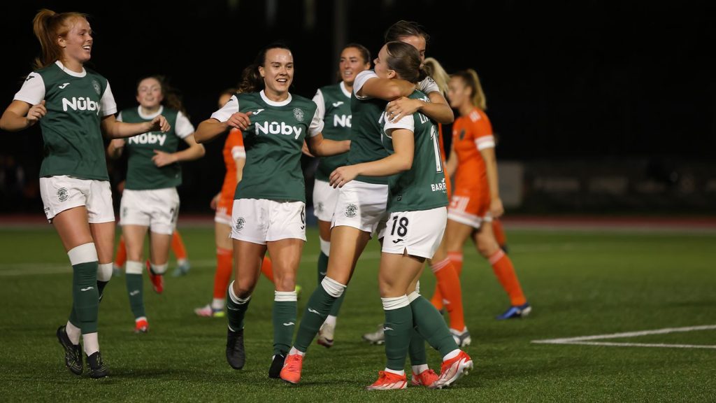 Hibs celebrate against Glasgow City