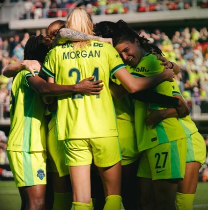 Esme Morgan and Washington Spirit